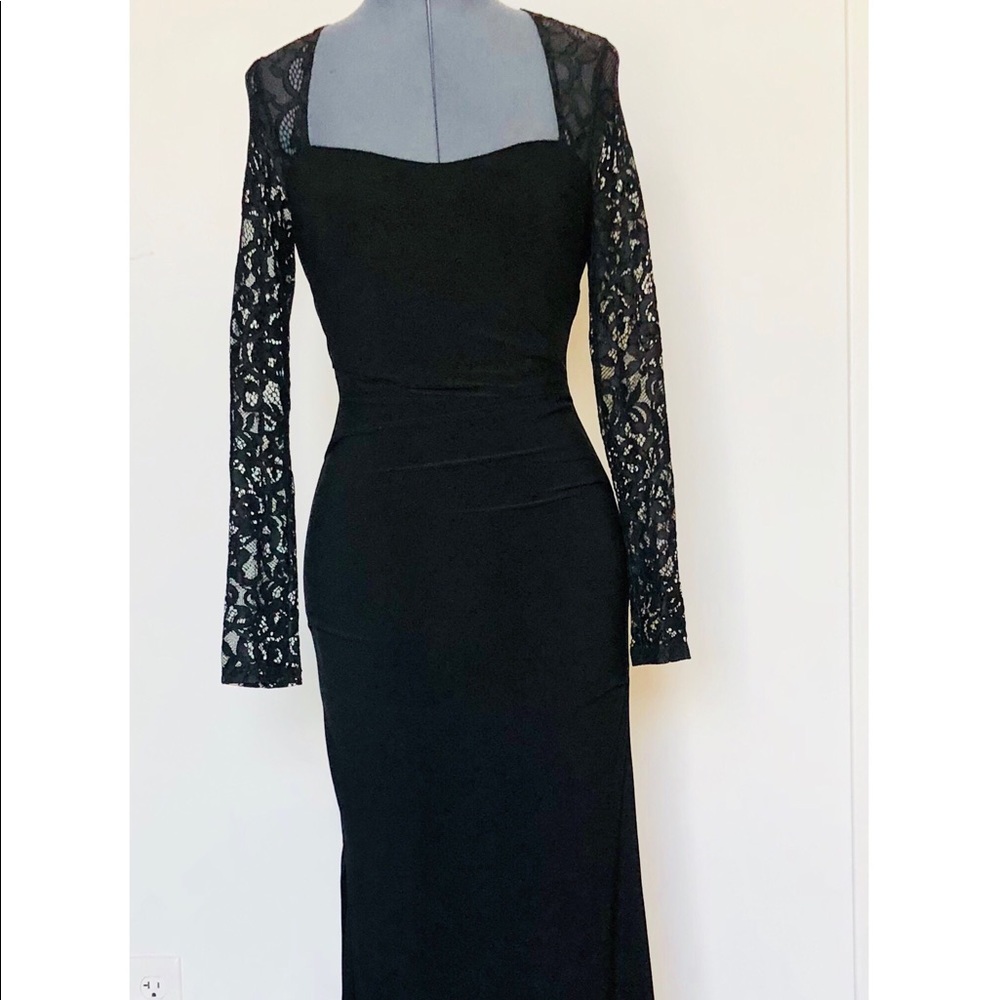 Laundry by Shelli Segal black gown